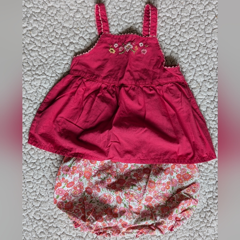 Genuine Baby by Osh Kosh 2 piece set - Size 9 months
